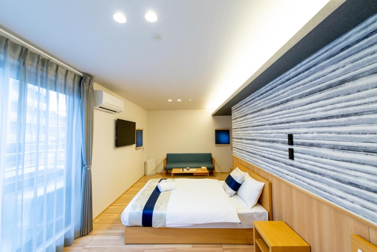 Aparthotel Grand Base Hiroshima Hikarimachi Esterno foto