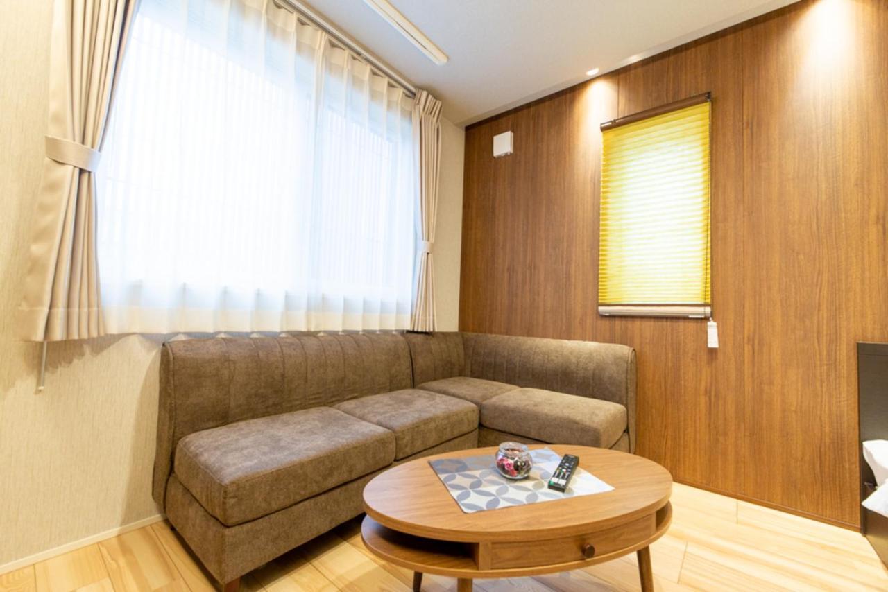 Aparthotel Grand Base Hiroshima Hikarimachi Esterno foto