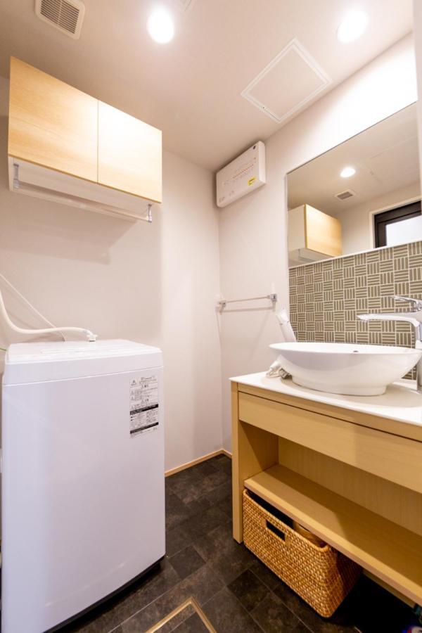 Aparthotel Grand Base Hiroshima Hikarimachi Esterno foto